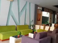 Agung Hotel Kendari Hotels in Mandonga