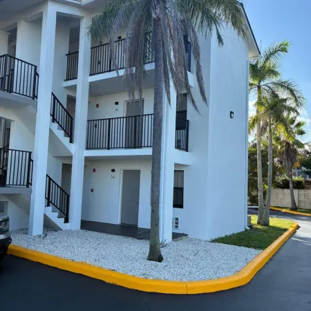 Nova Inn Resort