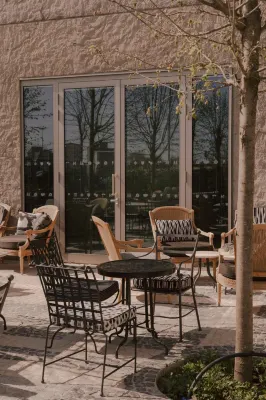 Maison Heler Metz, Curio Collection by Hilton Hotel di 