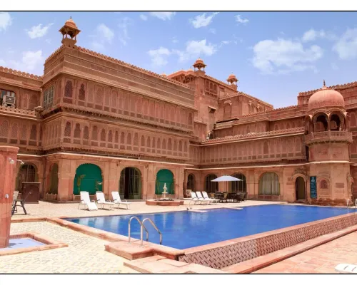 The Laxmi Niwas Palace Hotels in Bikaner