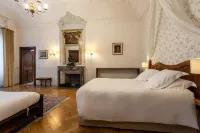 Cit'Hotel Sphinx - Hotel - Parkplatz