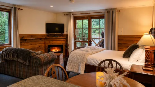 Cradle Forest Inn - Parkplatz