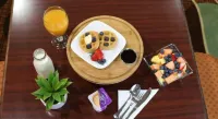 Super 8 by Wyndham Dublin - Wifi
