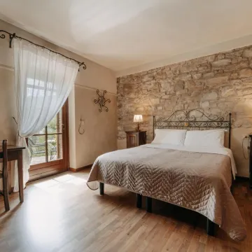 Transito Hotel - Housity