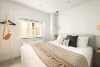 St Catherine's Hospital - Curated Property Hotels in 
