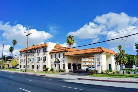 Days Inn by Wyndham Anaheim Near the Park