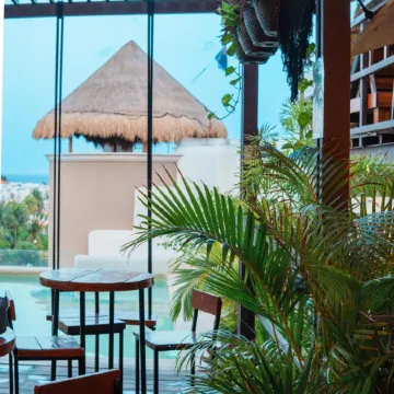 Maui Hostel - Adults Only