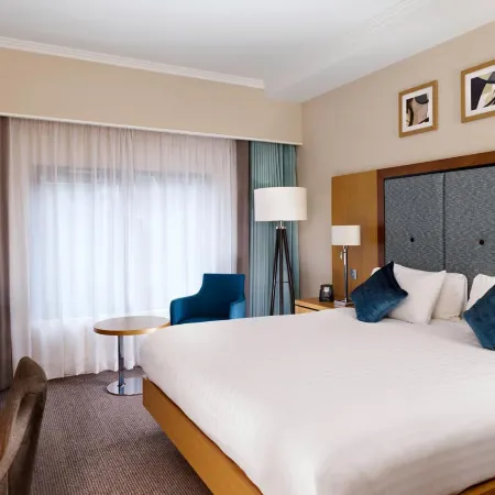 DoubleTree by Hilton Woking