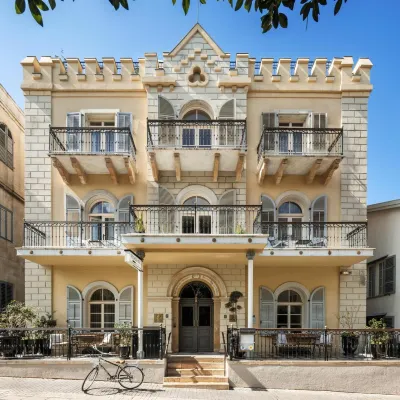 The Drisco Hotel Tel Aviv - Relais & Châteaux Hôtels à proximité de : Complexe touristique Hatachana