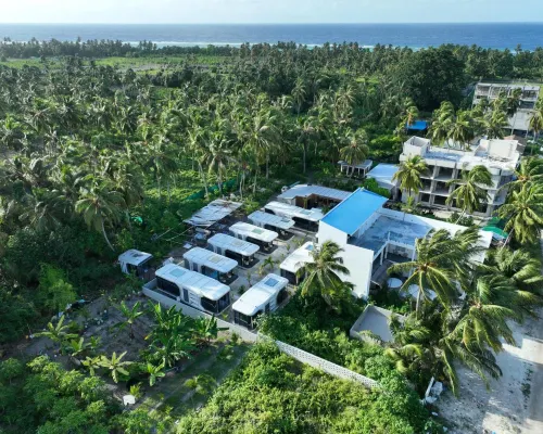 Sunny Pavilion Hotels in Thoddoo