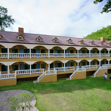 Stamp Hills Resort