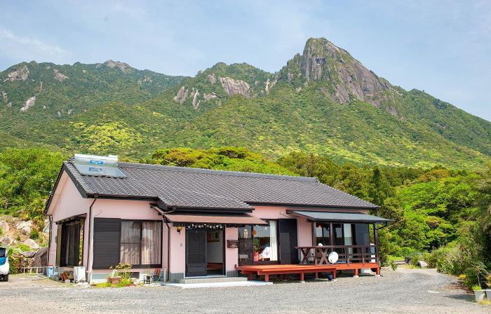Yakushima Pension Luana House