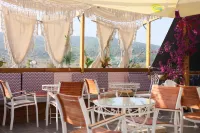 Ilio Boutique Hotel - Airport Shuttle