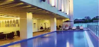 Golden Tulip Essential Makassar - Ocean View