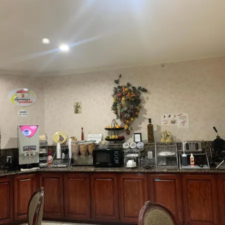 Super 8 by Wyndham Hillsboro TX