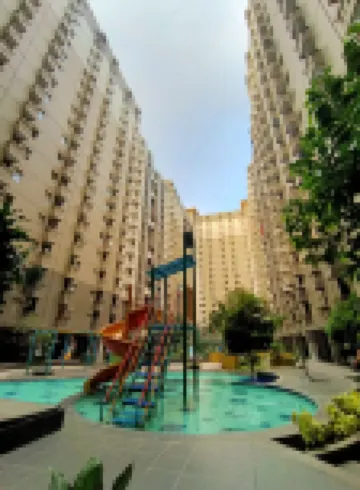 Faris Home @Gateway Apartment Ahmad Yani