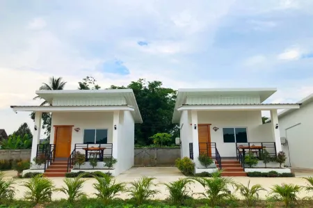 The White House P&N Hotel Chiang Rai Отели в г. Wiang Chai