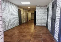 Tri Kita 브라츠크 호텔