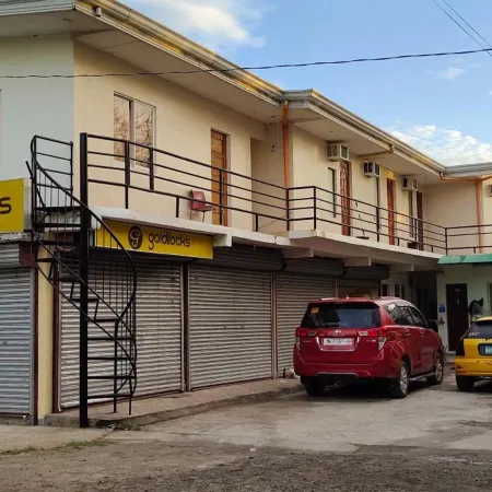 Rizzyfina Commercial Plaza