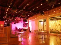 Barrys Beach Road Hotel Hotels in Bondi Beach