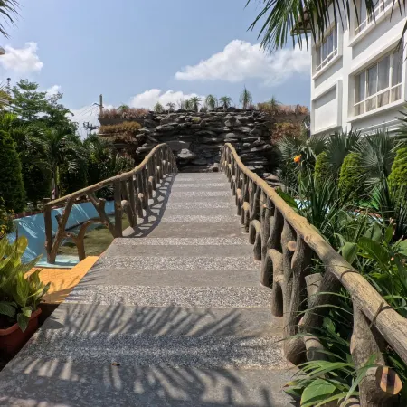 Binary Exotica Luxury Hotels & Resorts