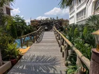 Binary Exotica Luxury Hotels & Resorts - bar