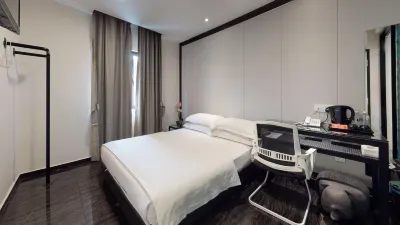 塔曼佩塔瑪M設計飯店 Suasana Lumayan Condominium附近的飯店