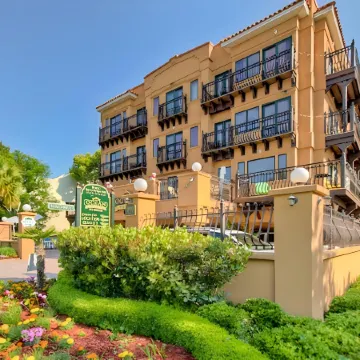Ocean Inn & Suites