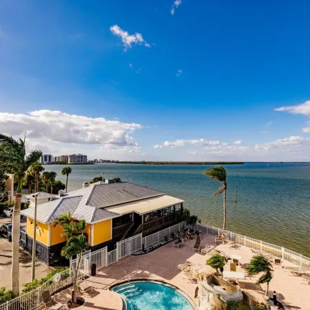 Lovers Key Resort
