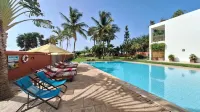 Leo's Beach Hotel - Adults Only - Pool