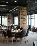 The Geneva Inn - Parking