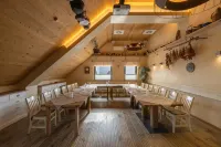 Guesthouse Grof - Parkering