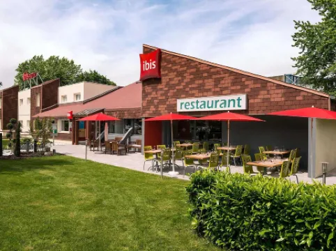 Ibis Bourg-en-Bresse