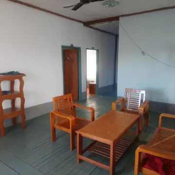 Diamond Star Guest House Отели рядом с достопримечательностью «Монастырь Шве-Ян-Пяй»