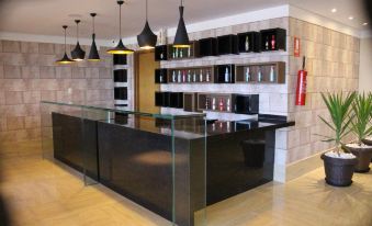 Ibiza Plaza Hotel - Housity