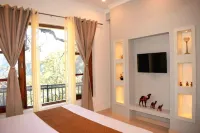 Sarins 'Mistville' 4BHK Villa Mall Road