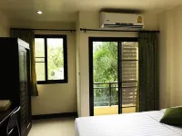 T.P. Place Hotel - balcony
