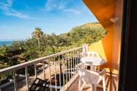 Cala Petrosa Resort - Ocean View