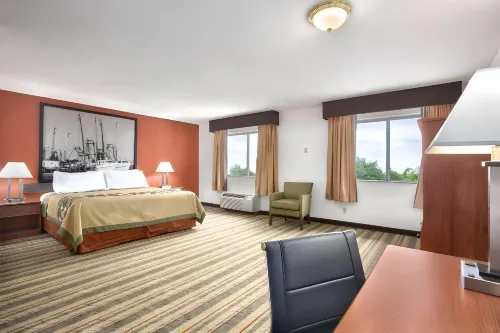 Quality Inn - Motel