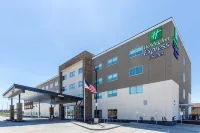 Holiday Inn Express & Suites Springfield North Hotels in Springfield