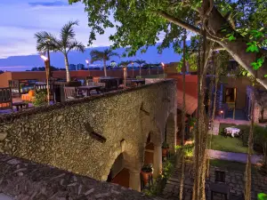 Hacienda Campeche by IHG