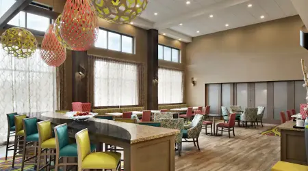 Hampton Inn & Suites St. Louis/Alton