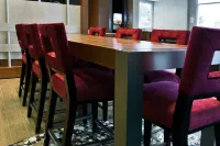 莫比爾SpringHill Suites飯店 - 早餐