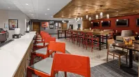 Holiday Inn CLARKSVILLE NORTHEAST by IHG - bar