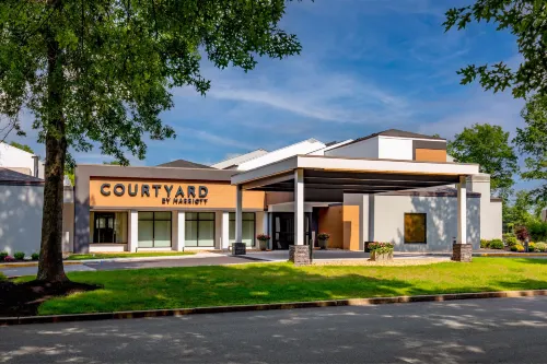 Courtyard Boston Andover Hotels in Lawrence