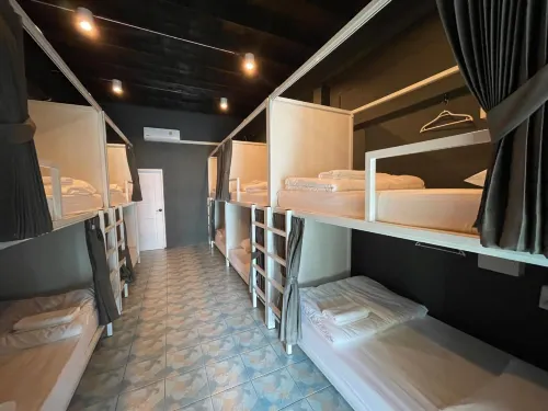 Sleep4Cheap@Donsak Hotels in Don Sak