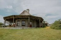 Hlosi Game Lodge - Amakhala Game Reserve Hotels in Paterson