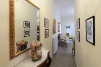 Porta di Mezzo Luxury Suites & Rooms