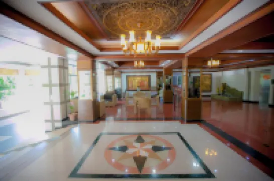 Grand Charoonrat Apartment Hotels in Mueang Saraburi