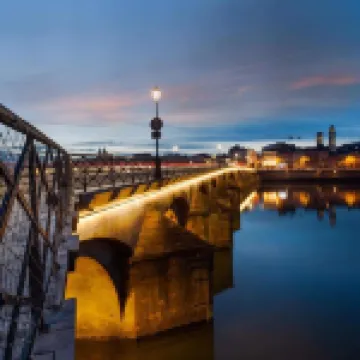 在馬孔的流行夜晚